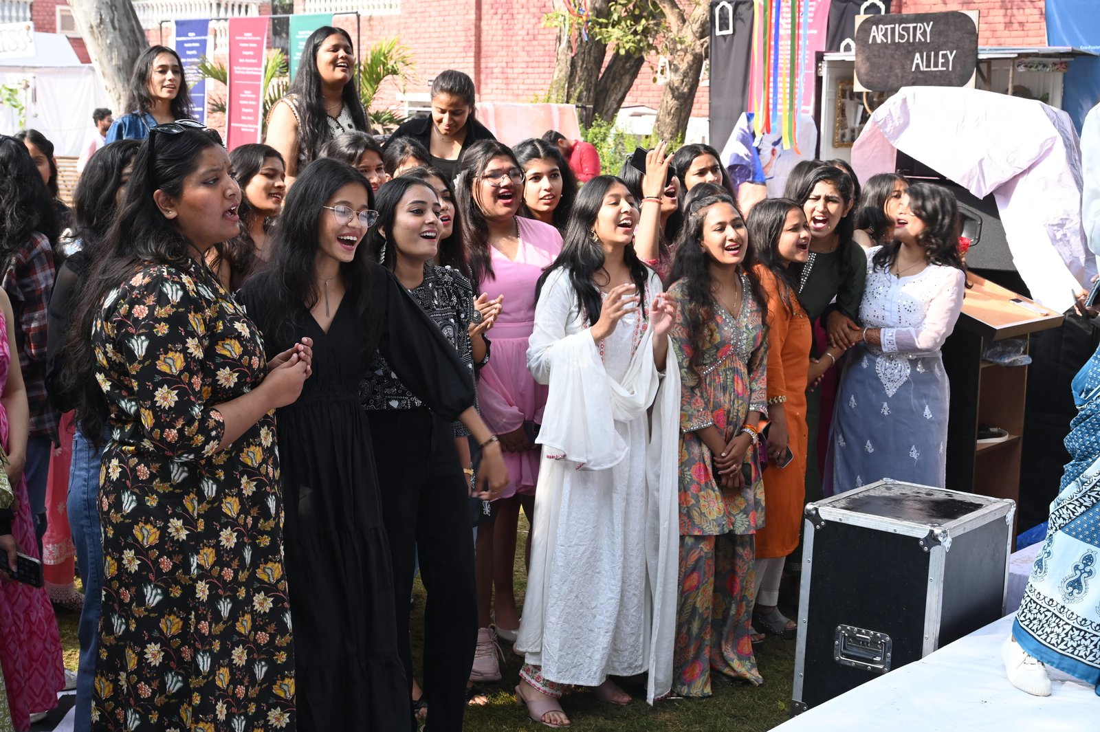 Ellen Design Festival (Mid October)